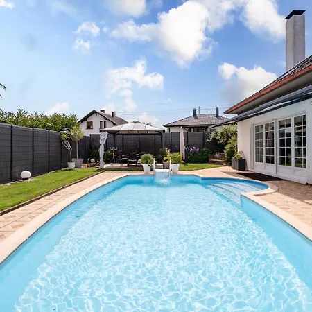 Bed & Breakfast Beatrice - Piscine 3*